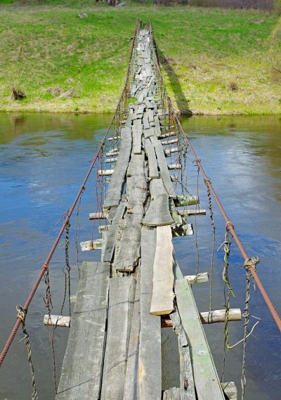 Tiltas per Nerį